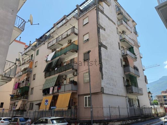 Appartamento in vendita a Angri, Campania