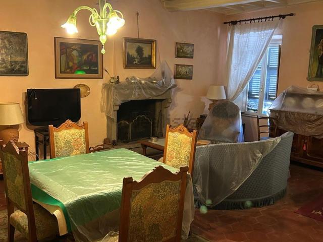 Appartamento in vendita a Ronciglione, Lazio