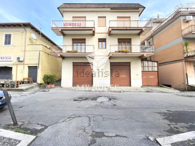 Appartamento in vendita a Colombella, Roma Capitale