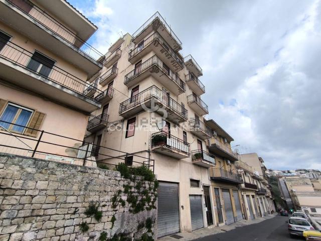 Appartamento in vendita a Modica Alta, Marina Di Modica