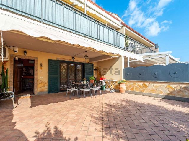 Appartamento in vendita a Colle Pizzuto, Roma Capitale