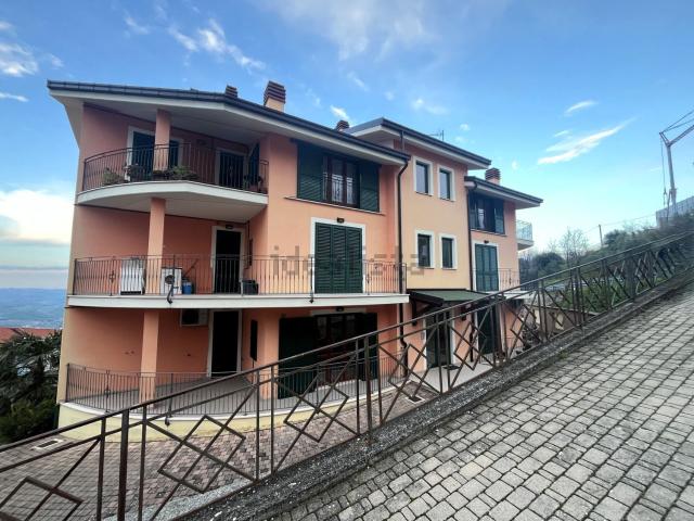 Appartamento in vendita a Penna Sant'andrea, Abruzzo