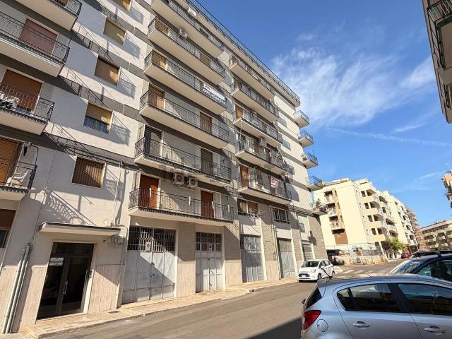 Appartamento in vendita a Puglia, Bari