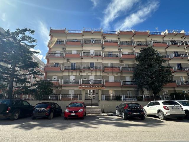 Appartamento in vendita a Villaggio Belgiovine, Puglia