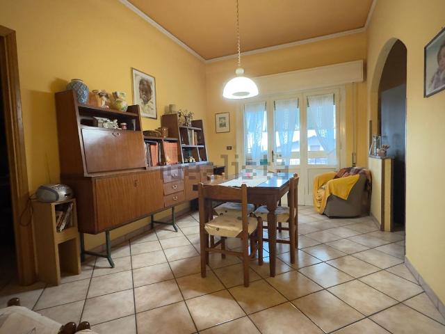 Appartamento in vendita a Le Case, Montevettolini