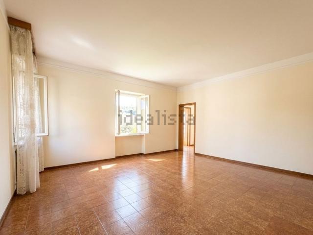 Appartamento in vendita a Moglia, Lombardia