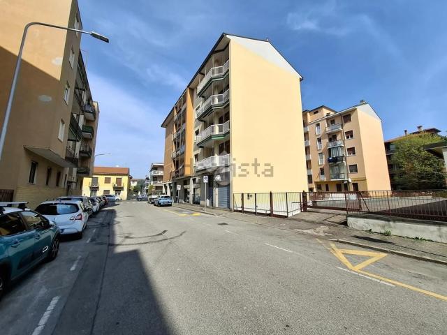 Appartamento in vendita a Magenta, Lombardia