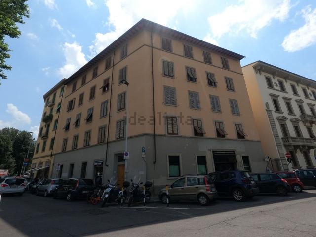 Appartamento in vendita a Quartiere 2, Firenze