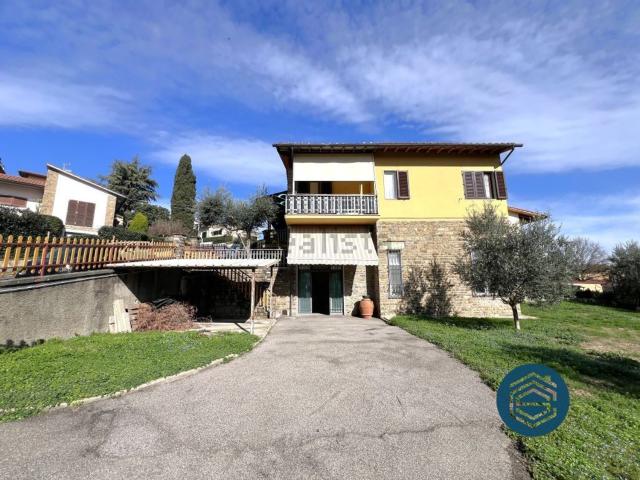 Appartamento in vendita a Signa, Toscana