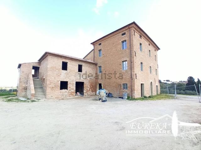 Appartamento in vendita a Gioiella
