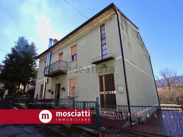 Appartamento in vendita a Marche, Macerata
