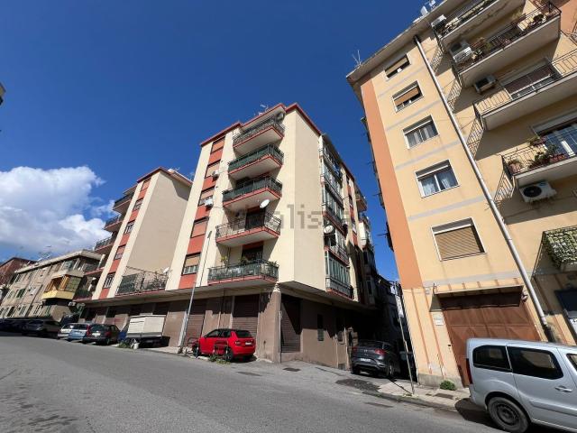 Appartamento in vendita a III Circoscrizione, Messina