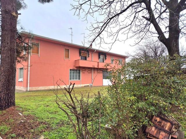 Appartamento in vendita a Legnago, Veneto