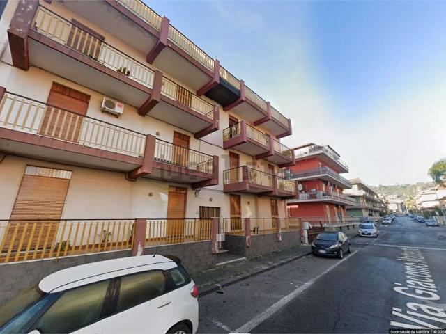 Appartamento in vendita a Aci Catena, Sicilia