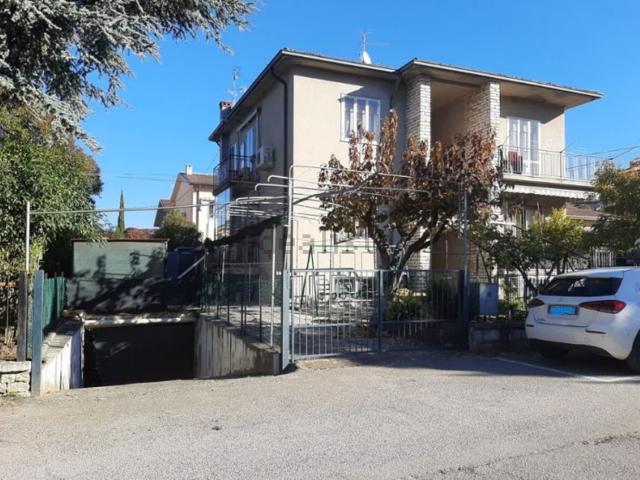 Appartamento in vendita a San Pietro In Cariano, Veneto