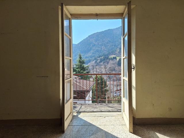Appartamento in vendita a Comunità montana della valle Camonica, Borno
