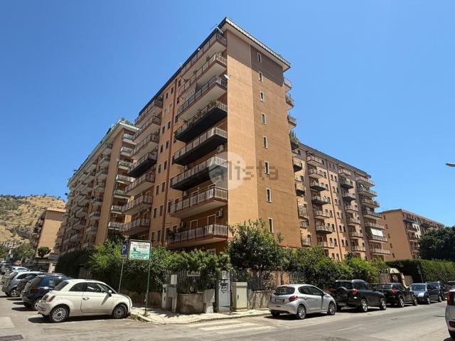 Appartamento in vendita a VIII Circoscrizione, Palermo