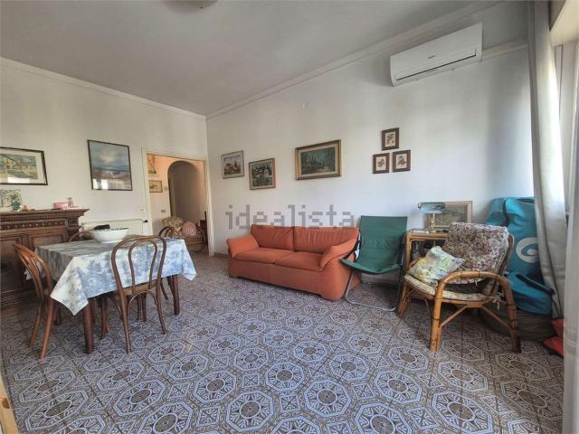 Appartamento in vendita a Camaiore, Toscana