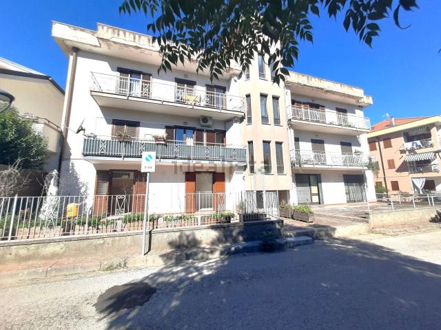 Appartamento in vendita a Vallo Della Lucania, Campania