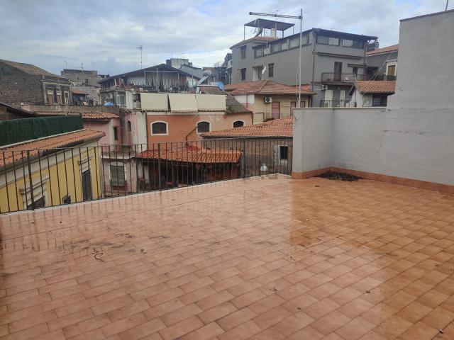 Appartamento in vendita a Centro storico, Catania