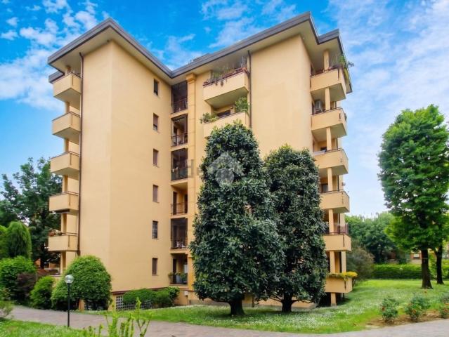 Appartamento in vendita a Agrate Brianza, Lombardia