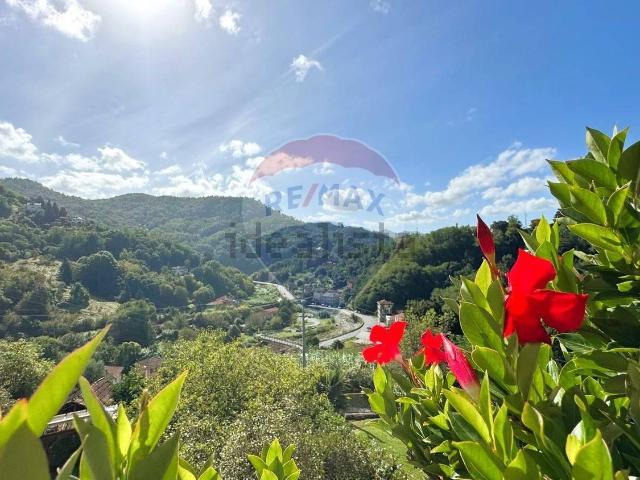 Appartamento in vendita a Mignanego, Liguria