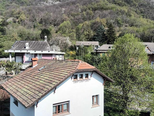 Appartamento in vendita a Savignone, Liguria