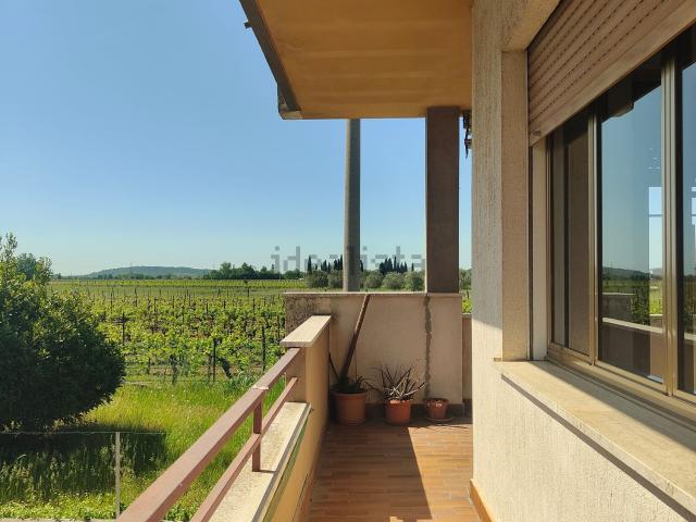 Appartamento in vendita a Cormons, Friuli-Venezia Giulia