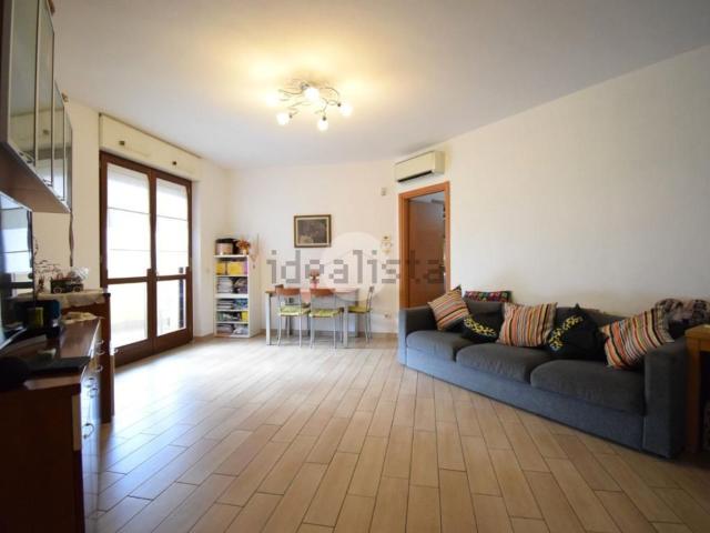 Appartamento in vendita a Agrate Brianza, Lombardia