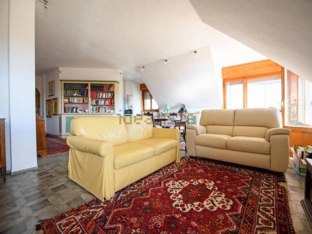 Attico in vendita a Follonica, Toscana