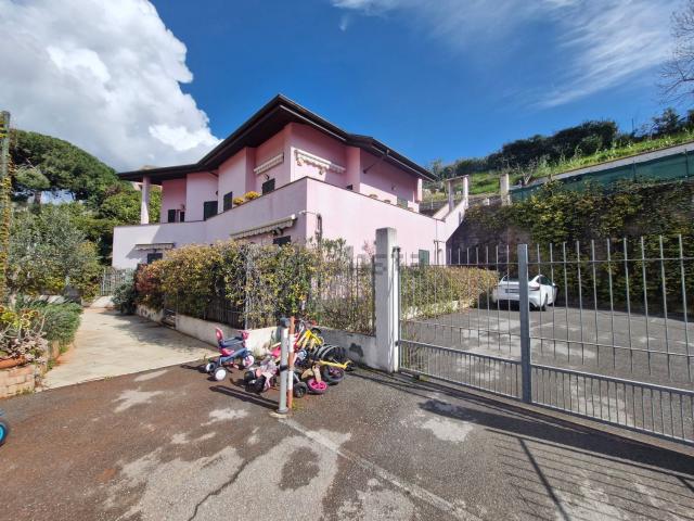 Appartamento in vendita a Ravezza, Celle Ligure