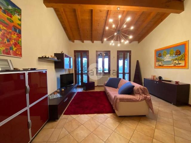 Appartamento in vendita a Lonato, Lombardia