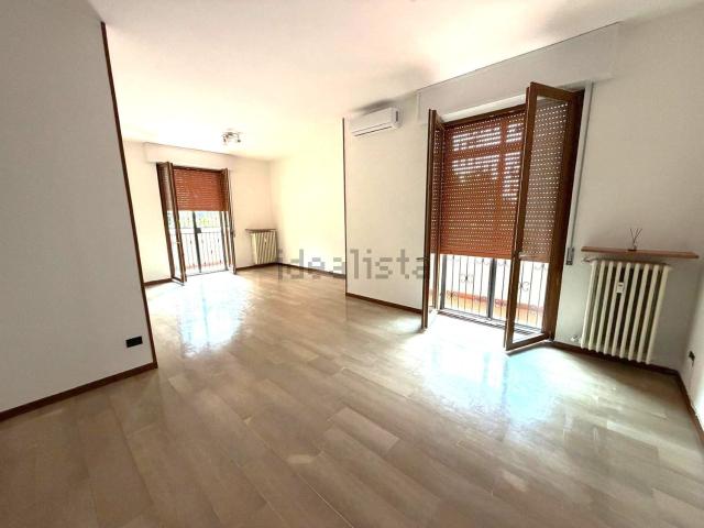 Appartamento in vendita a Busto Arsizio, Lombardia
