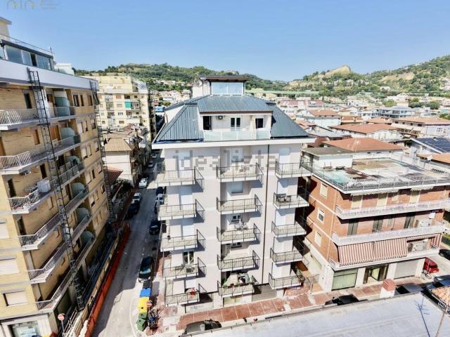 Appartamento in vendita a San Francesco, Marche