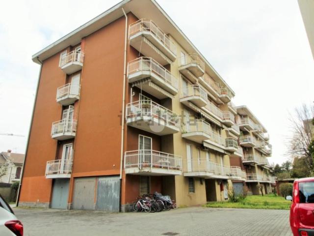 Appartamento in vendita a Sedriano, Lombardia