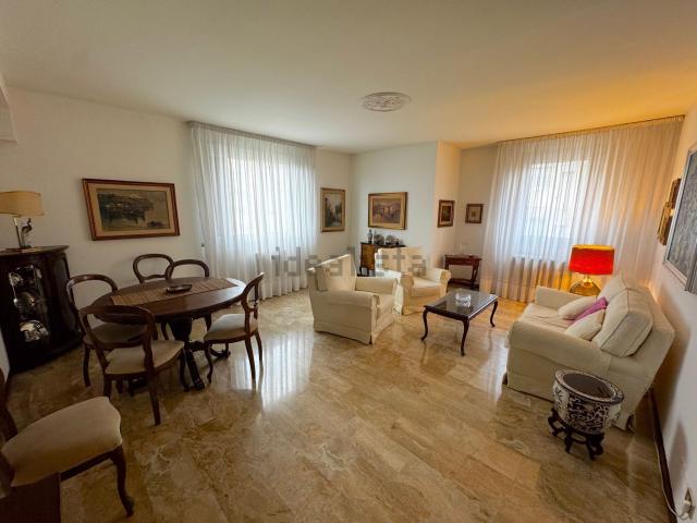 Appartamento in vendita a Mestre-Carpenedo, Venezia