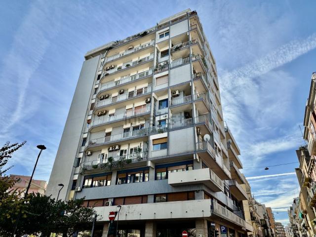 Appartamento in vendita a Municipio 1, Puglia