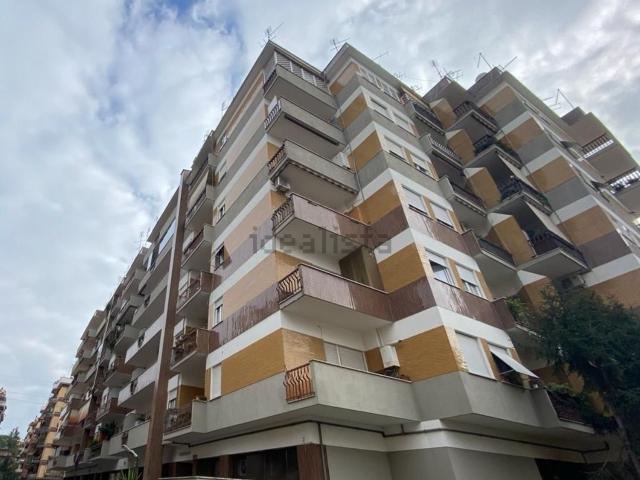 Appartamento in vendita a Guidonia Montecelio, Roma Capitale
