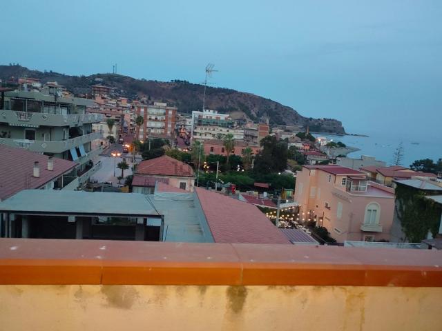 Appartamento in vendita a Calabria, Reggio Calabria