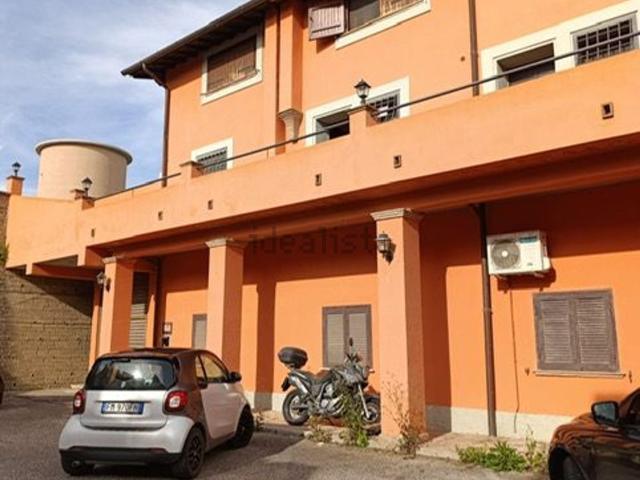 Appartamento in vendita a Castelnuovo di Porto, Roma Capitale