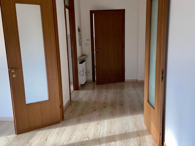 Appartamento in vendita a Paderno, Reana Del Roiale