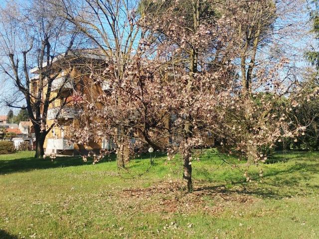 Appartamento in vendita a Casorate Sempione, Lombardia