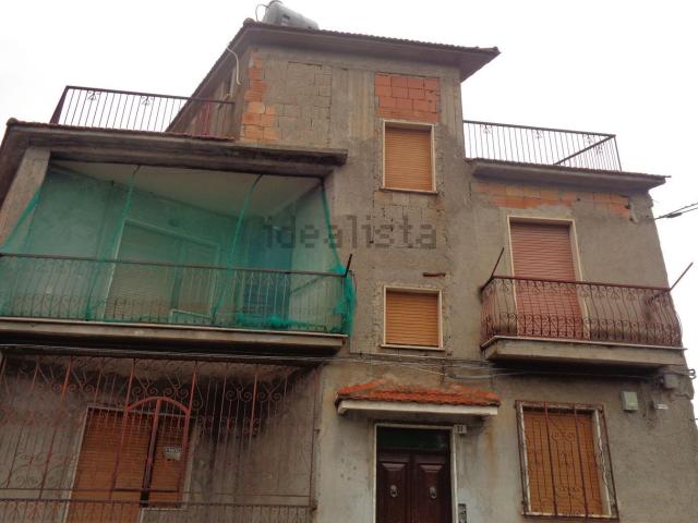 Appartamento in vendita a Bronte, Catania