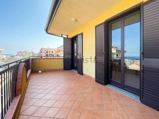 Appartamento in vendita a Piraino, Sicilia