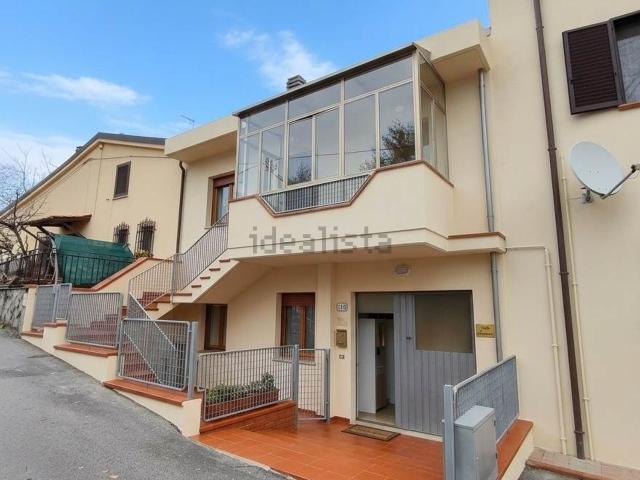 Appartamento in vendita a Montescudo-Monte Colombo, Montescudo