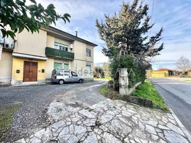 Appartamento in vendita a Calcinaia, Toscana