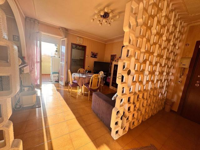 Appartamento in vendita a Luni, Liguria