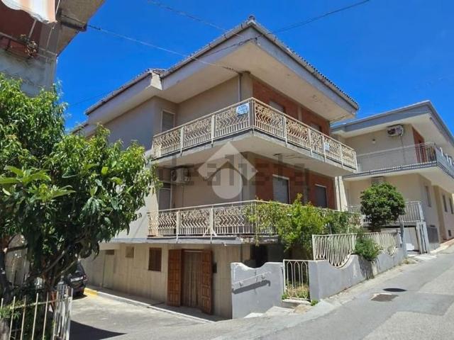 Appartamento in vendita a Ascea, Campania