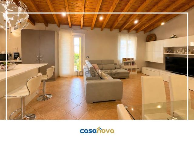 Appartamento in vendita a Calvagese Della Riviera, Lombardia