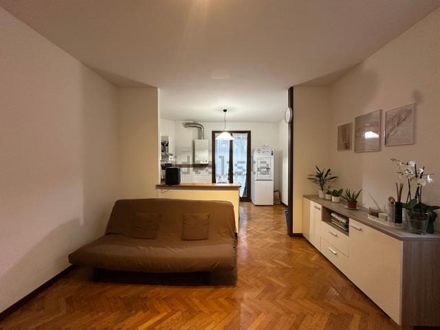 Appartamento in vendita a Spirito Santo-Orologio, Re